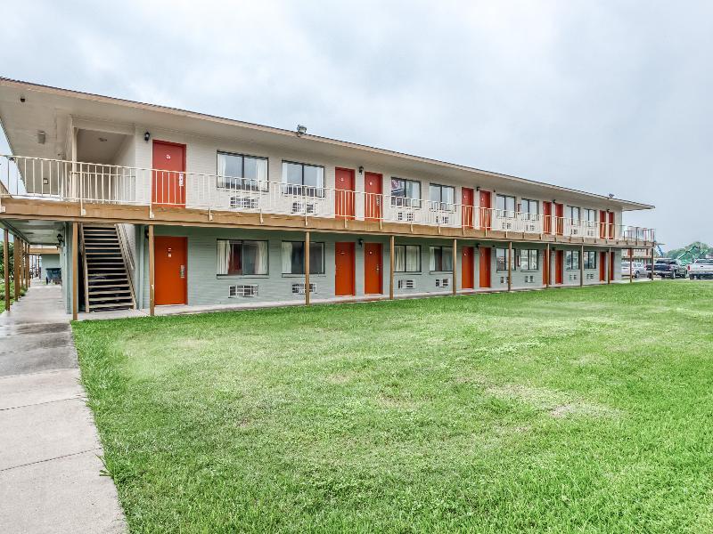 Oyo Hotel San Antonio East Dış mekan fotoğraf